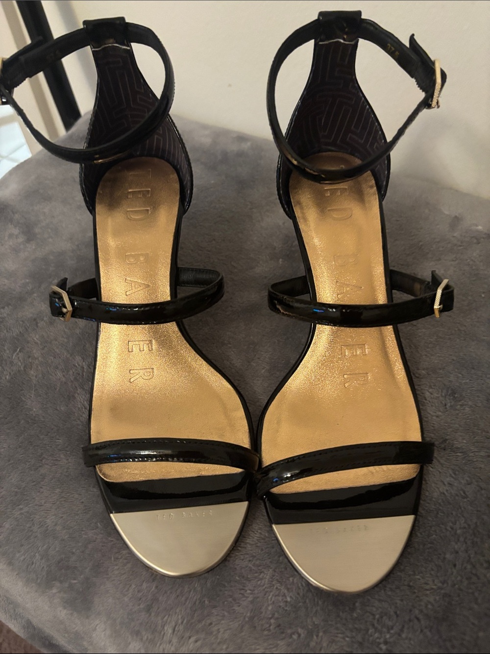 Ted Baker Weliin Women's Wedge Sandals black patent strappy,7